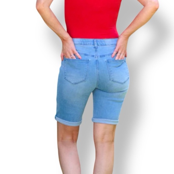 NWT - LuLaRoe Bermuda Denim Shorts - Picture 3 of 7